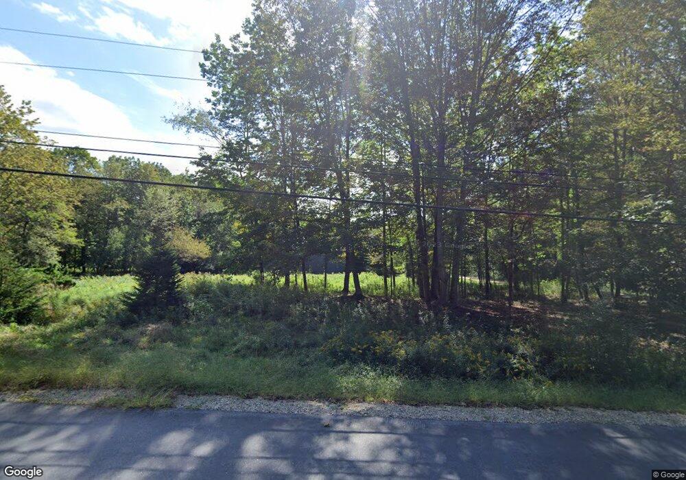 527 Ledge Rd, Yarmouth, ME 04096 - photo 1