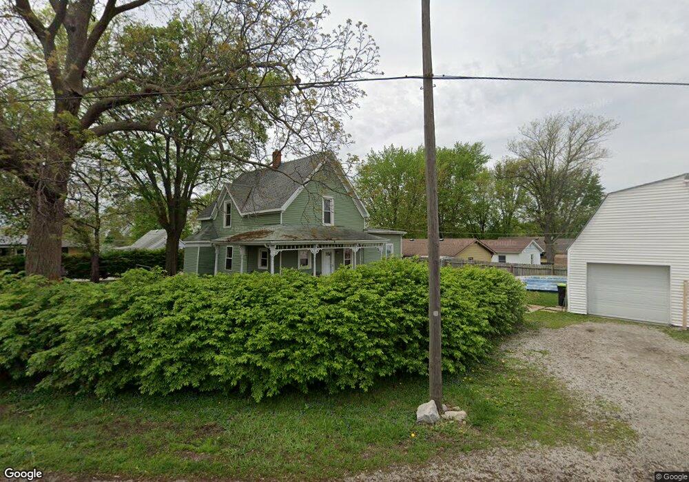 522 Williamette Ave, Lincoln, IL 62656 - photo 1