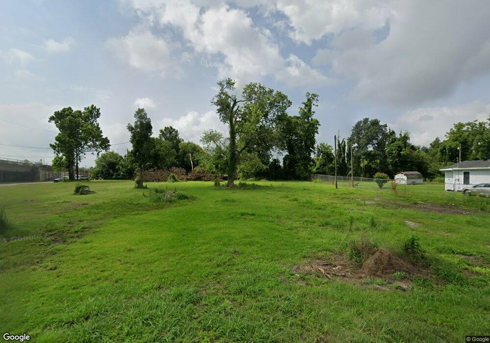 1616 Railroad Ave, Lake Charles, LA 70601 - photo 1