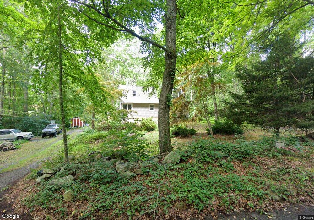 132 Hart Rd, Guilford, CT 06437 - photo 1