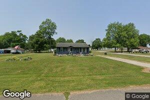 224 Sycamore St, Grandview, IN 47615
