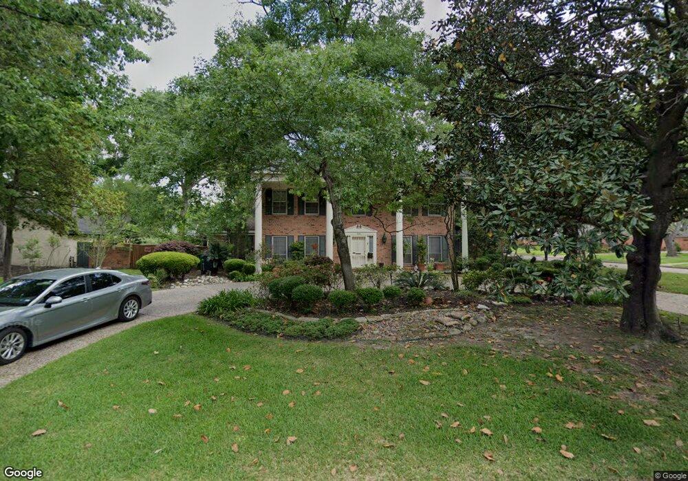 5002 Happy Hollow St, Houston, TX 77018 - photo 1