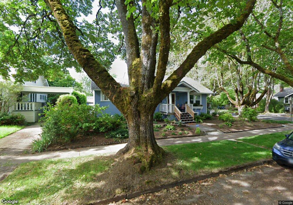 990 W Broadway, Eugene, OR 97402 - photo 1