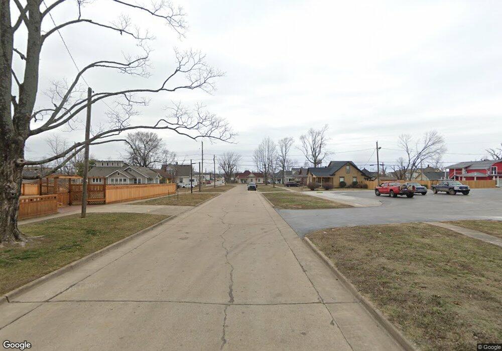 400 W Maple St, Rogers, AR 72756 - photo 1