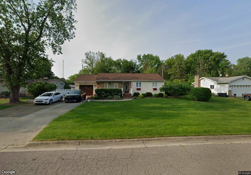 5110 Hillcrest Dr, Flint, MI 48506 - photo 1