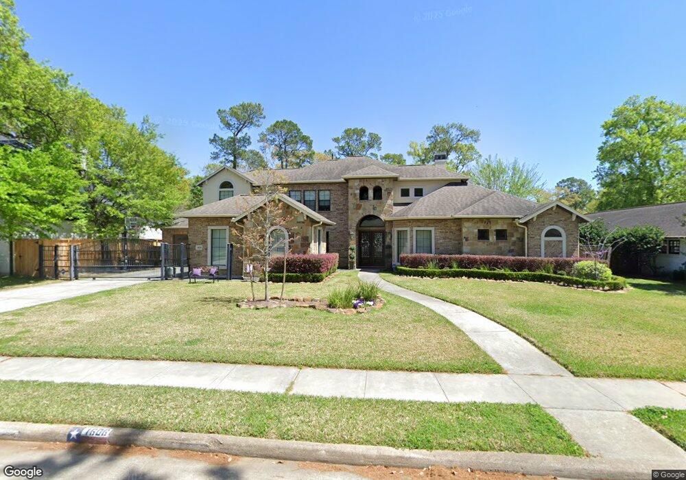 1606 Lynnview Dr, Houston, TX 77055 - photo 1