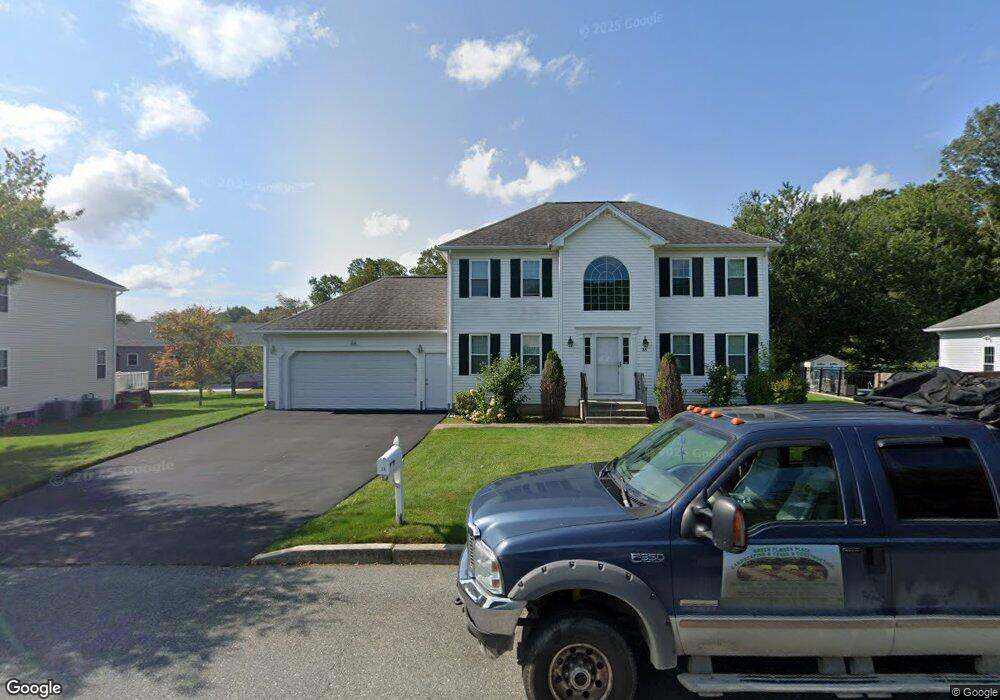 38 Paliotta Pkwy, Cranston, RI 02921 - photo 1