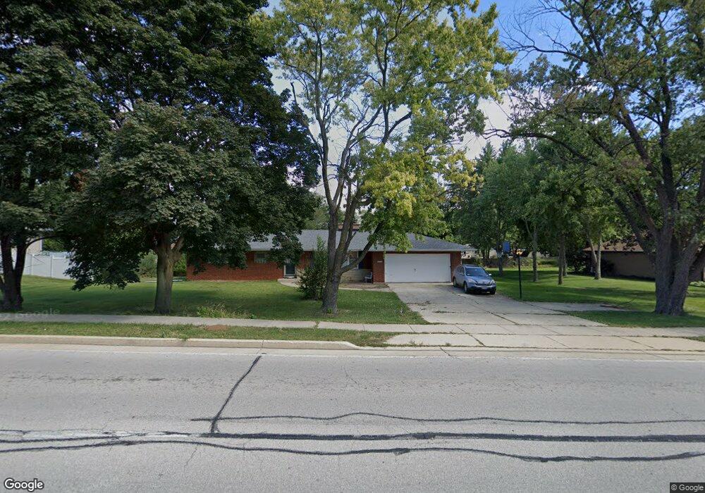 10S021 Plainfield Naperville Rd, Naperville, IL 60564 - photo 1