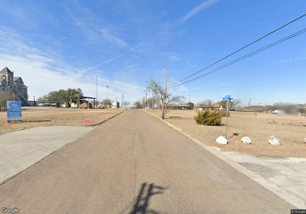 200 E Charles St, Decatur, TX 76234 - photo 1