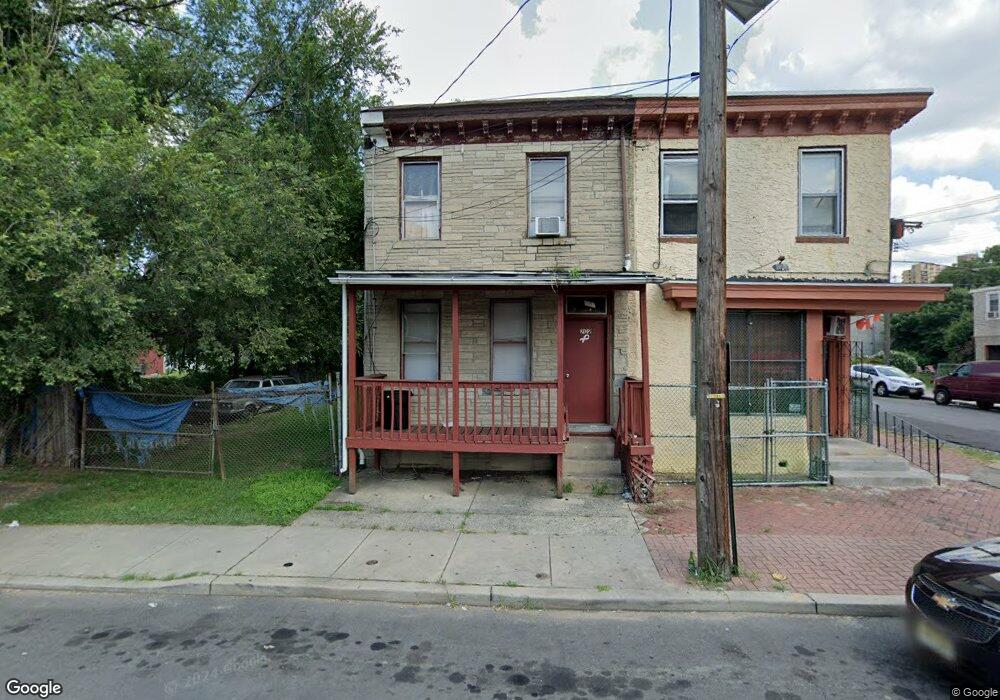 702 N 4th St, Camden, NJ 08102 - photo 1