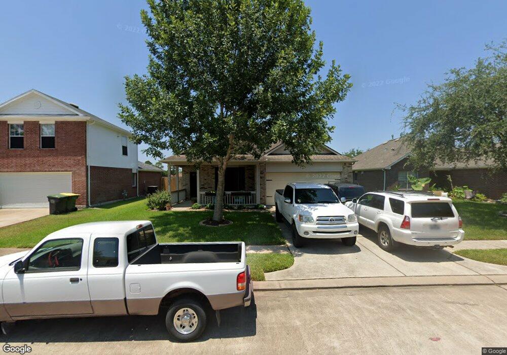 3102 Centennial Village Dr, Pearland, TX 77584 - photo 1