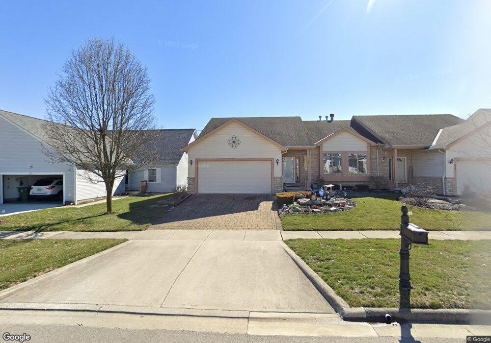 417 Terrace Dr, Marysville, OH 43040 - photo 1