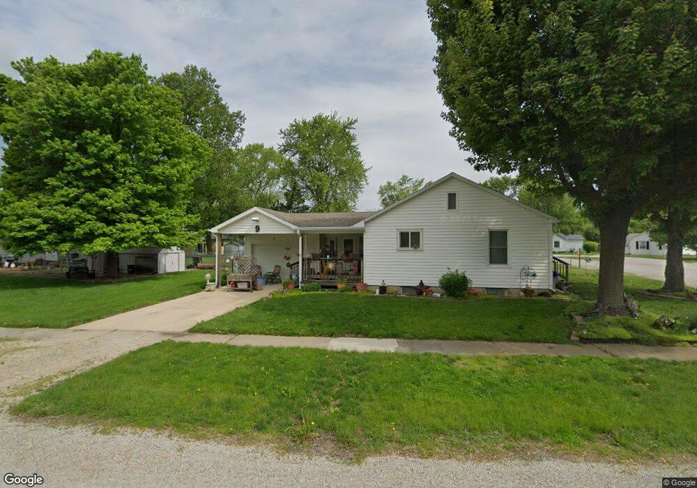 9 Williams Ct, Mattoon, IL 61938 - photo 1