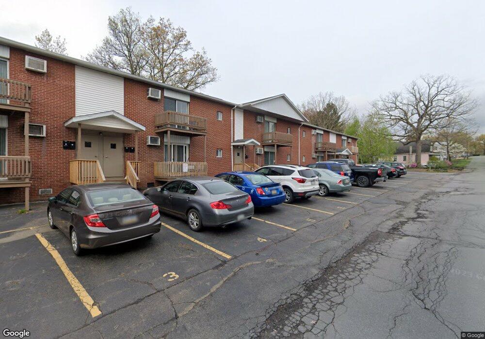 1300 W State St unit 2B, Archbald, PA 18403 - photo 1