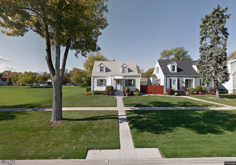 17710 State Line Ave, Lansing, IL 60438 - photo 1