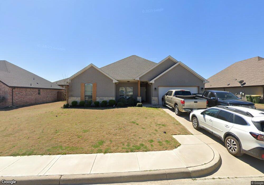 215 Mckittrick Ln, Godley, TX 76044 - photo 1