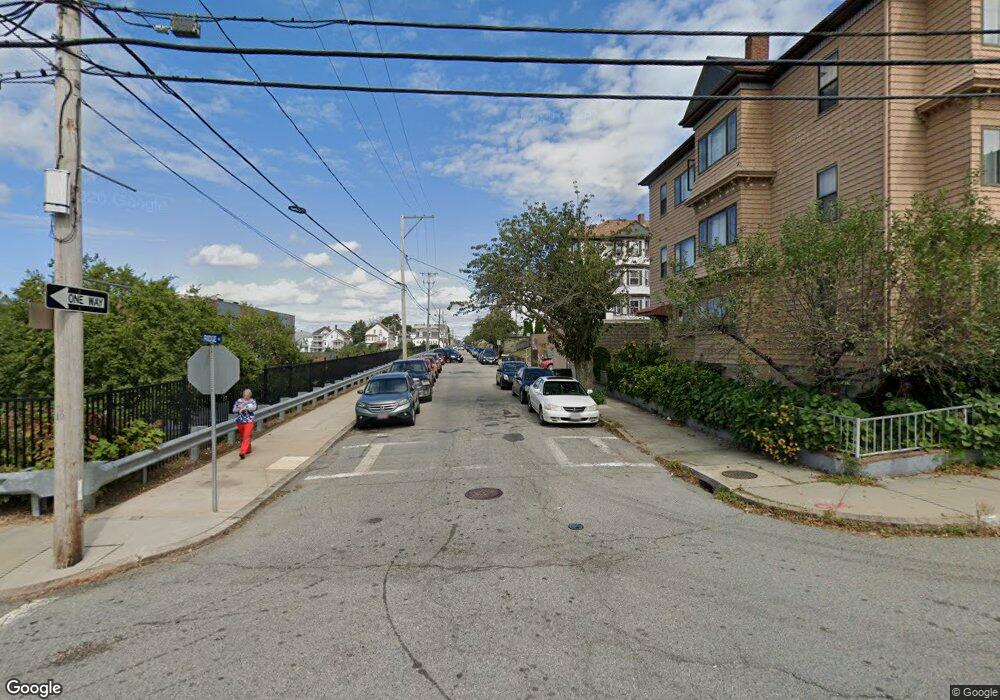 428 Osborn St unit 2 West, Fall River, MA 02721 - photo 1