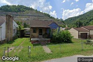 130 Locust St, Stollings, WV 25646