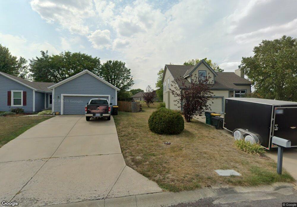 21715 S Race St, Spring Hill, KS 66083 - photo 1