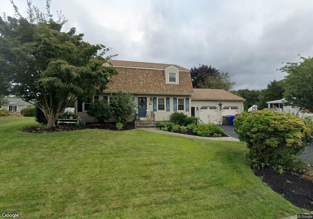 7 Midland Dr, West Warwick, RI 02893 - photo 1