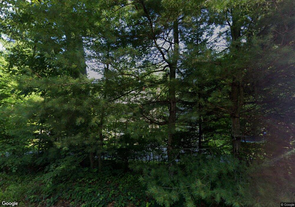 81 Hartness Rd, Sutton, MA 01590 - photo 1