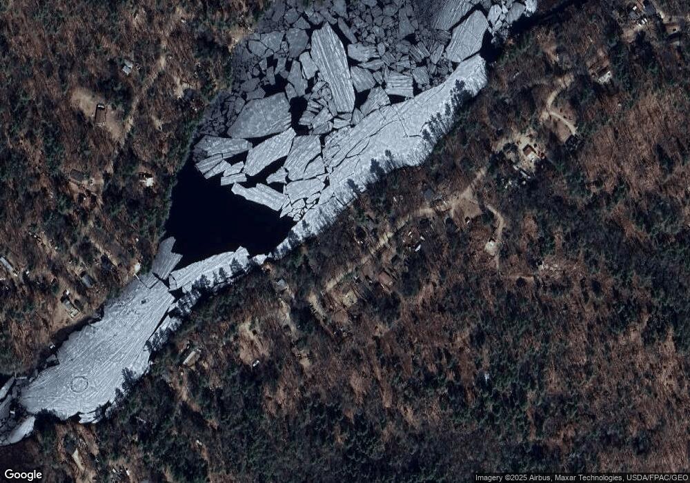 640 Berry River Rd, Barrington, NH 03825 - photo 1