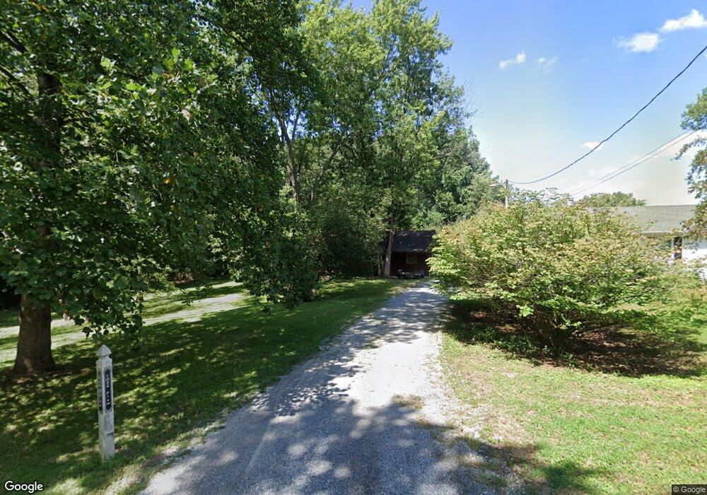 1024 Plum St, Harrisburg, IL 62946 - photo 1