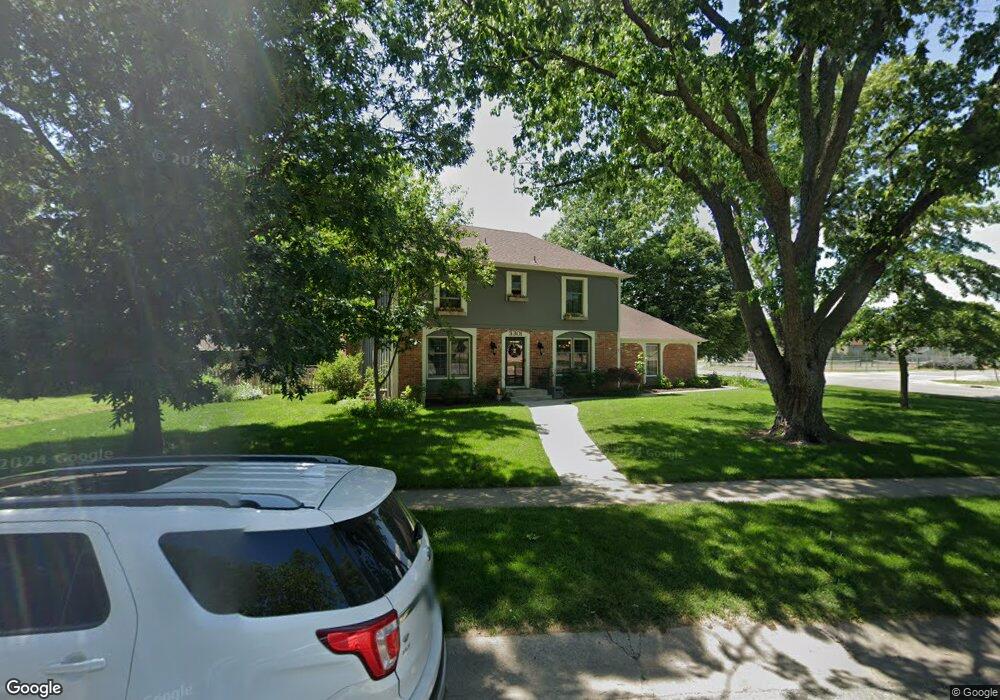 3301 SW Jardine Ct, Topeka, KS 66611 - photo 1