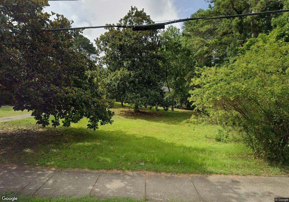 2260 Robinson Rd NE, Marietta, GA 30068 - photo 1