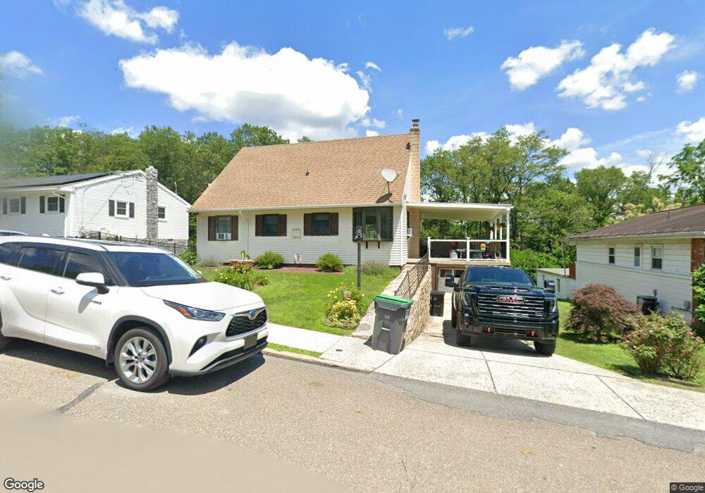 509 Lombard St, Tamaqua, PA 18252 - photo 1