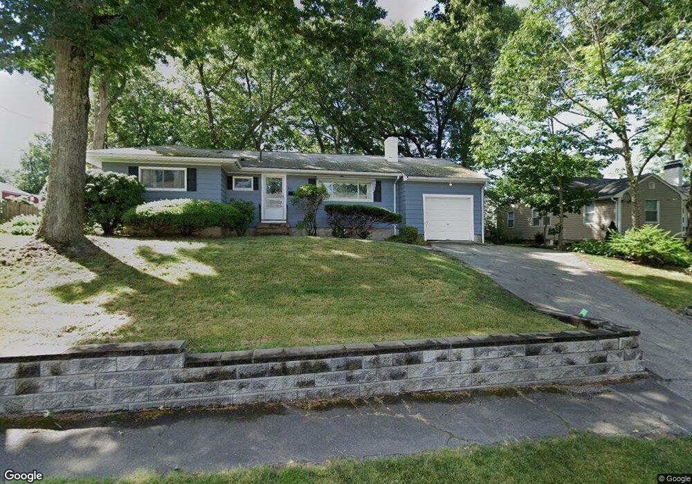 369 Hillcrest Rd, Needham, MA 02492 - photo 1