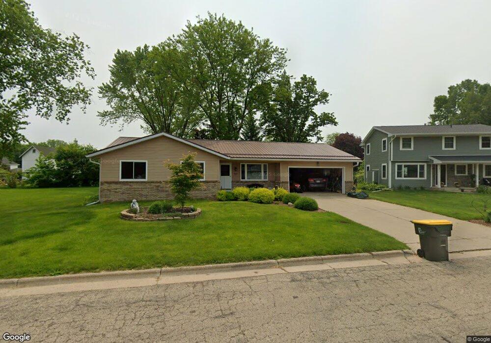 2818 Stumpf St, Cross Plains, WI 53528 - photo 1