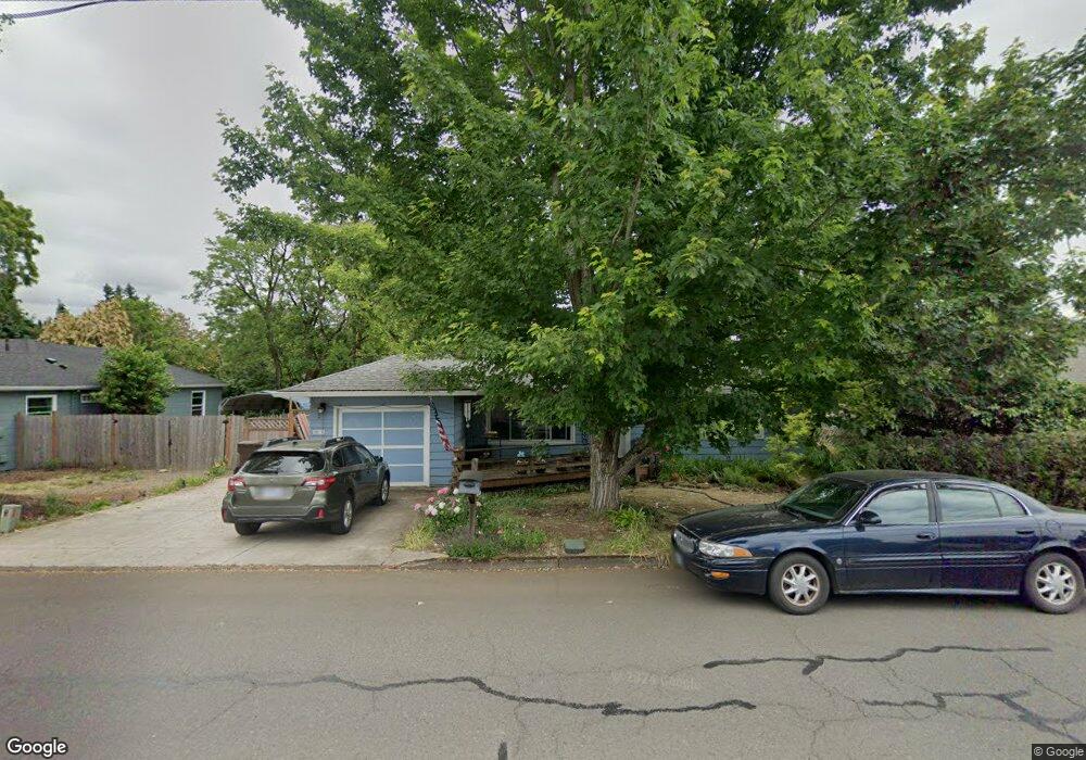 824 N Holly St, Canby, OR 97013 - photo 1