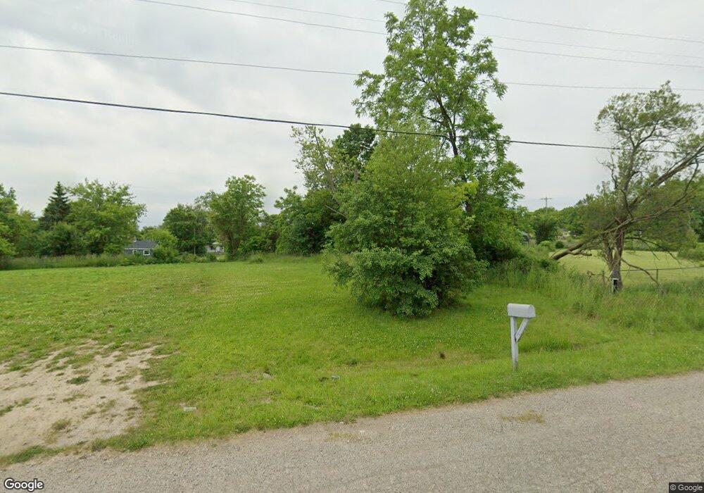 1132 E Downey Ave, Flint, MI 48505 - photo 1