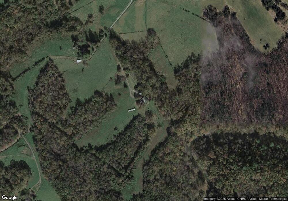 228 Knole Farm Ln, Charlottesville, VA 22901 - photo 1