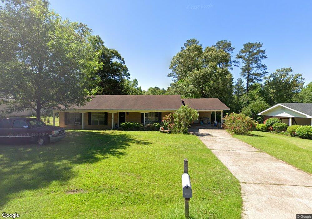 406 Holiday Cir, Pineville, LA 71360 - photo 1