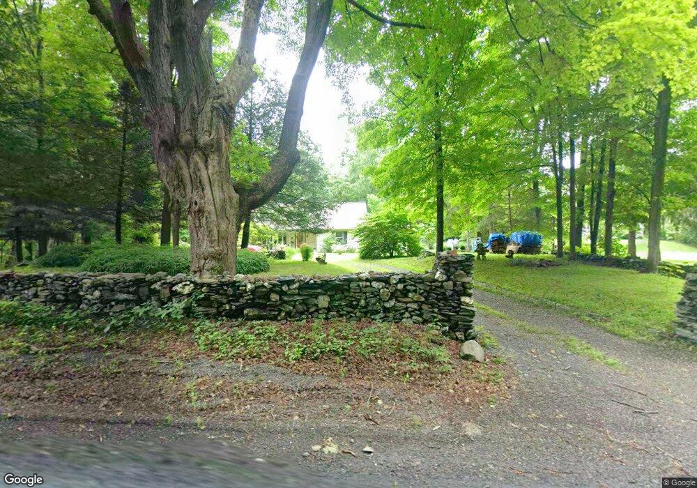 422 Hobbs Ln, Clinton Corners, NY 12514 - photo 1