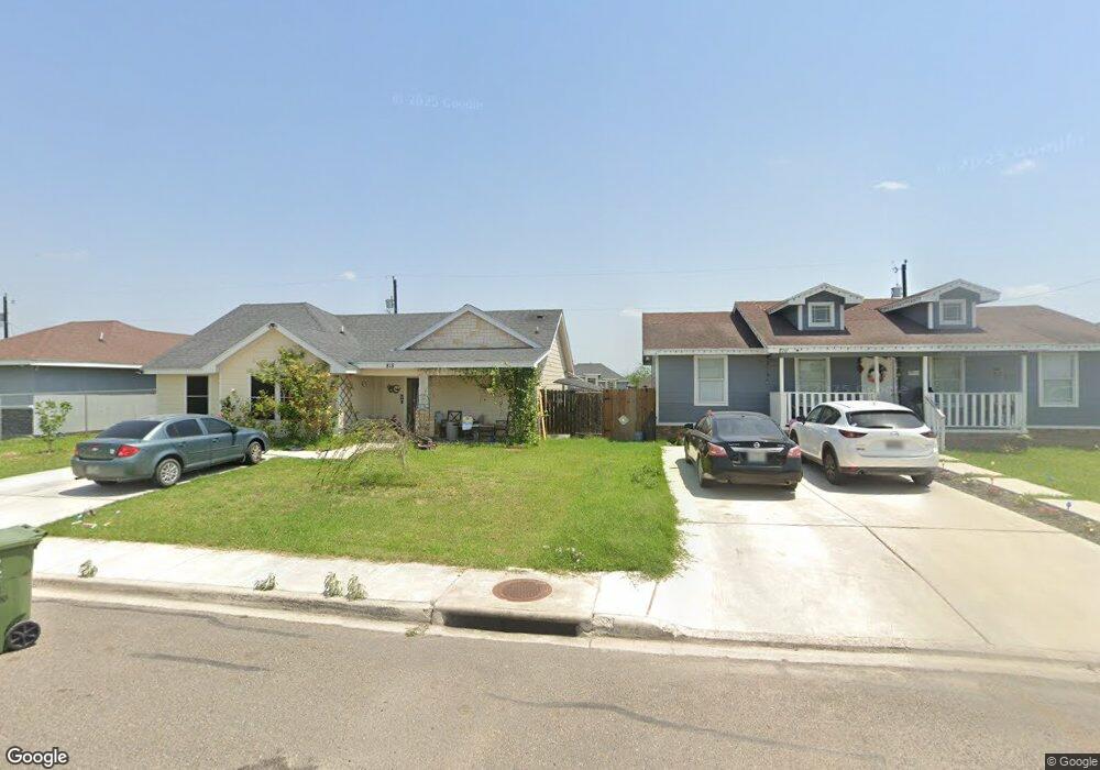 820 Sabrina Dr, Alamo, TX 78516 - photo 1