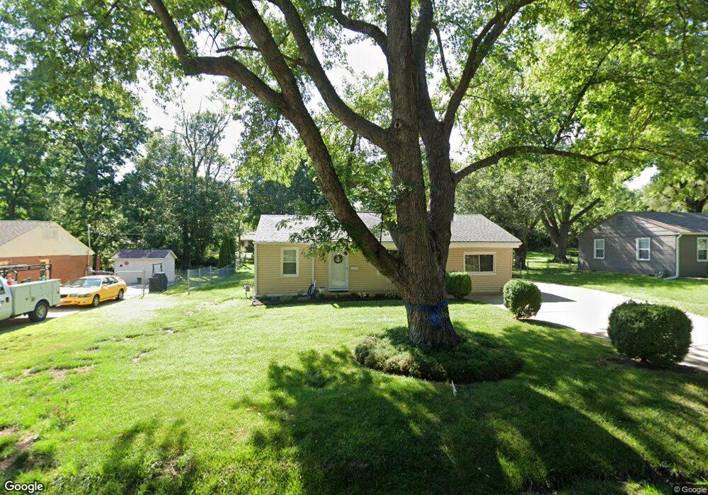 5342 Flint St, Shawnee, KS 66203 - photo 1