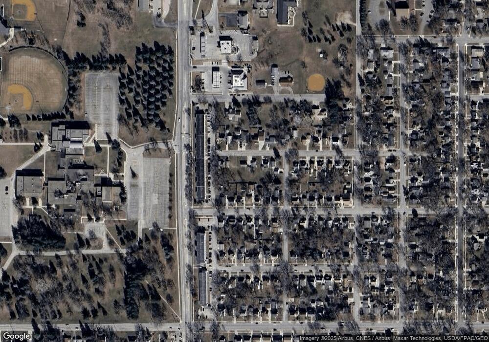 1407 11th Ave NW, Austin, MN 55912 - photo 1