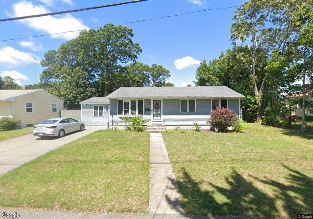 11 Burbank Dr, Warwick, RI 02886 - photo 1