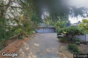 7521 SE 76th St, Mercer Island, WA 98040