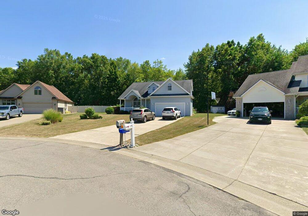 7162 Blue Heron Ct, Niagara Falls, NY 14304 - photo 1