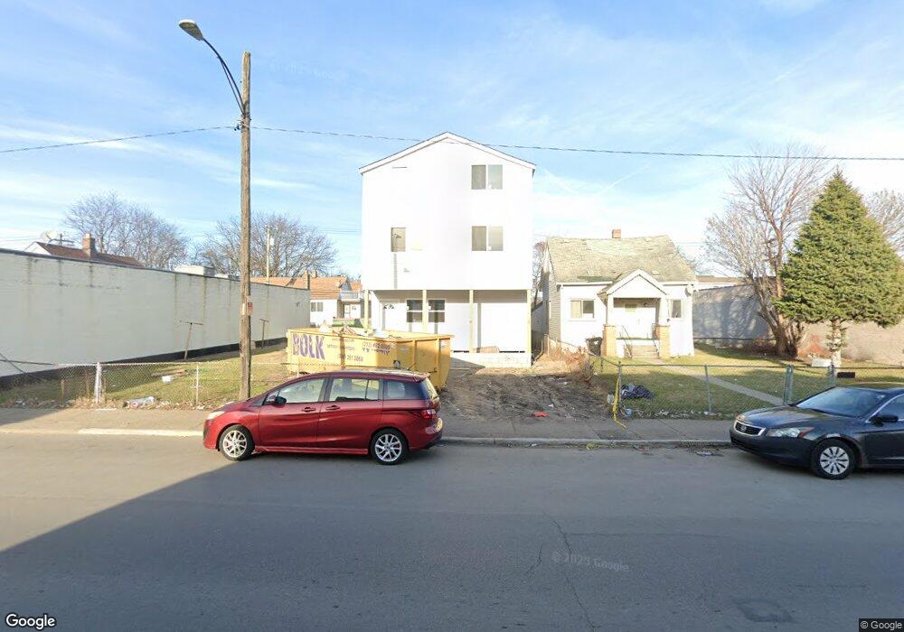 11930 Conant St, HamtraMcK, MI 48212 - photo 1