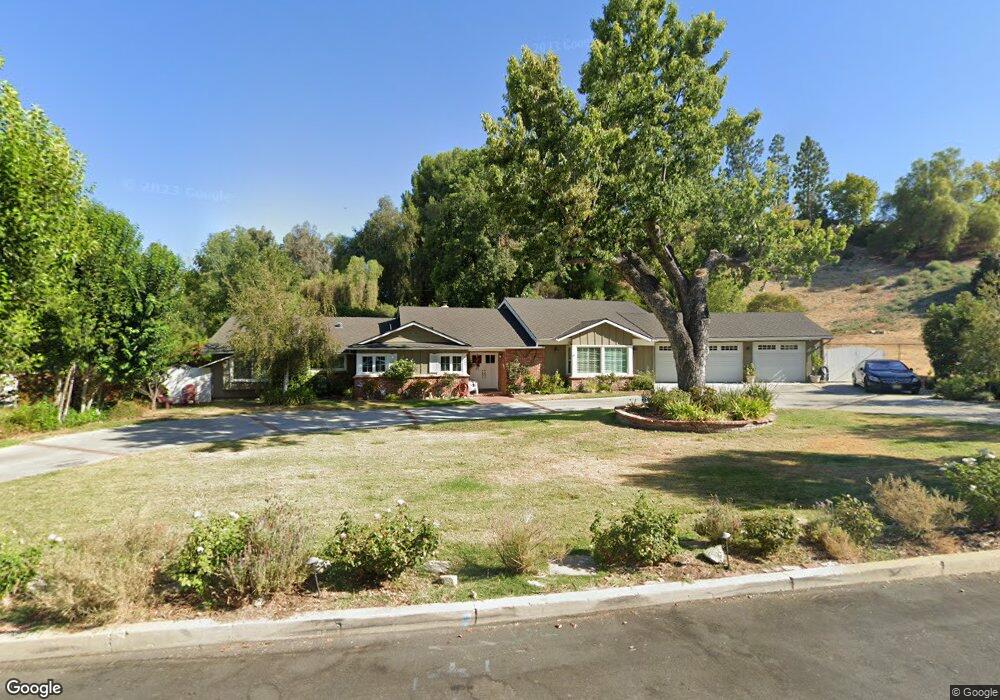 20653 De la Guerra St, Woodland Hills, CA 91364 - photo 1