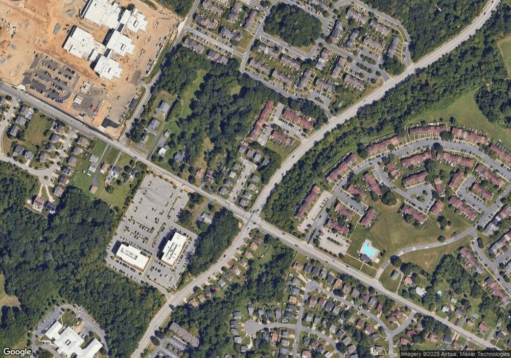 7 King Square Ct, Rosedale, MD 21237 - photo 1