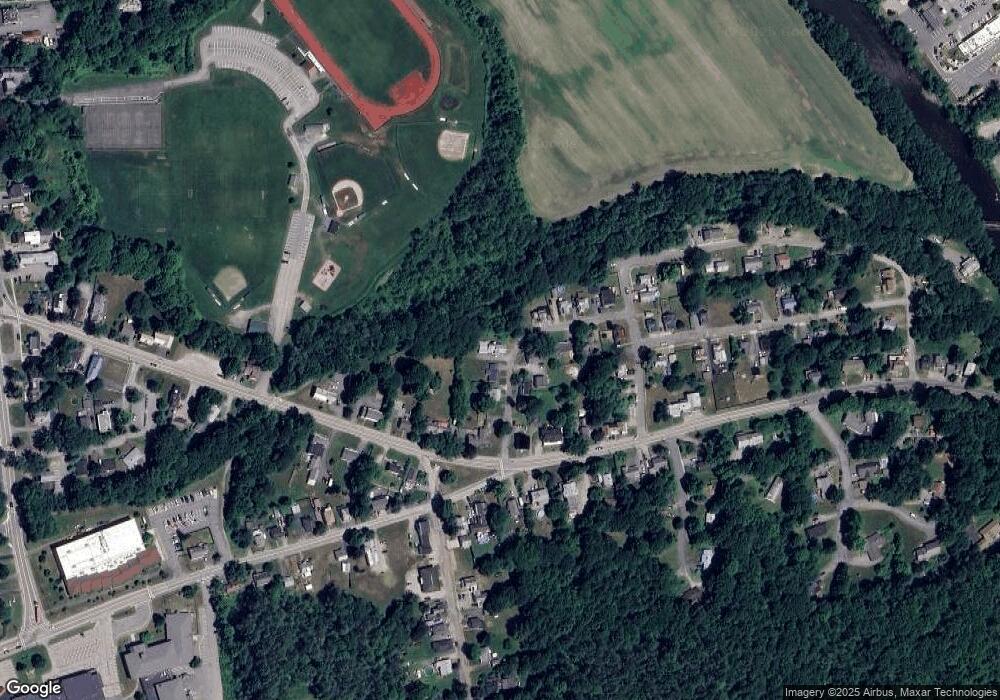 10 Osgood Ave, Claremont, NH 03743 - photo 1