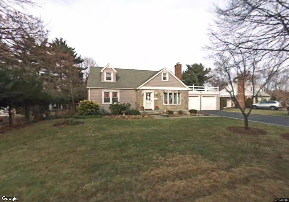 14 Salem Way, Glen Head, NY 11545 - photo 1