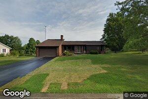 10 Lakeview Dr, Marshall, IL 62441