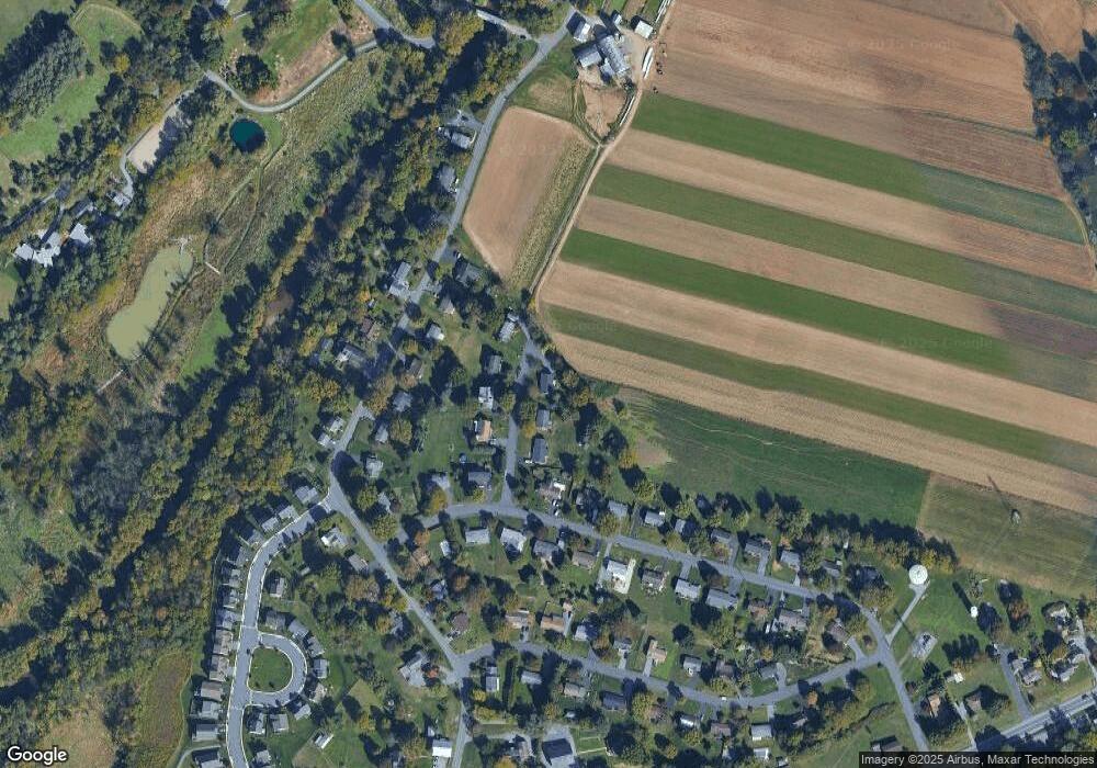 309 Northview Dr, Ephrata, PA 17522 - photo 1